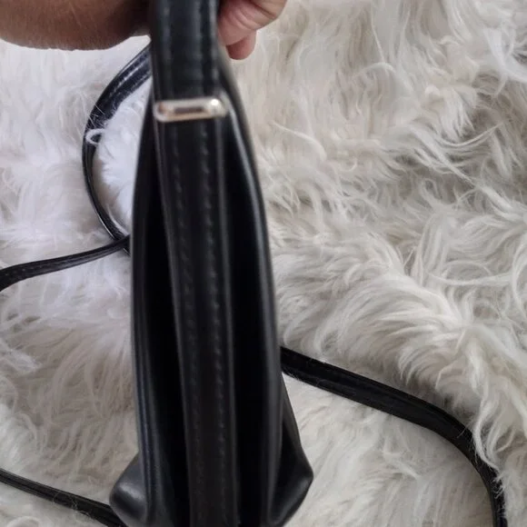 MB Vintage Style Black Crossbody Bag Kiss Lock Clasp Mini Purse - Picture 6 of 12